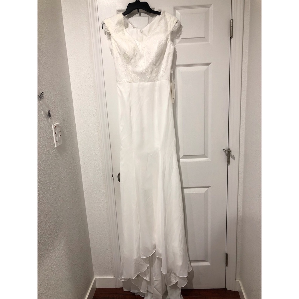 Cap Sleeve V-neck Chiffon Dress With Lace Bodice